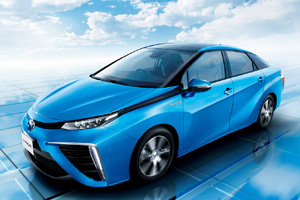 Toyota начала продажи водородного седана Mirai