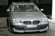 BMW M7 сфотографировали