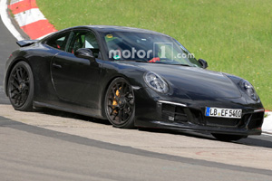 Porsche тестирует 911 GTS в Нюрбургринге