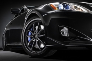 Lexus IS C получил спортивный пакет F-Sport Performance