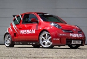 Компания Nissan в Великобритании представляет Micra 350SR.