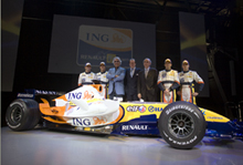 Команда ING Renault F1 представила болид R27 сезона-2007.