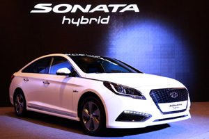 Hyundai представил новый гибридный седан Sonata Hybrid