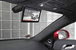 Суперкар Audi R8 e-tron получит высокотехнологичное салонное зеркало 