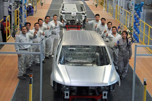 Предсерийный удлиненный Volkswagen Tiguan построили в Мексике