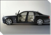 Опубликовали фото самого маленького Rolls-Royce