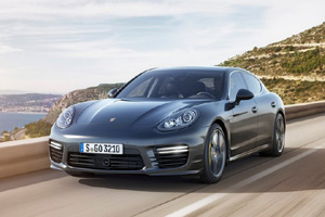 Porsche Panamera нового поколения представят в Женеве