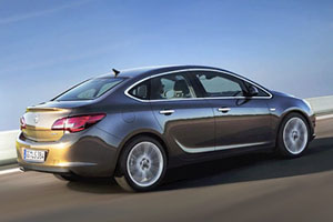 Подробности о седане Opel Astra нового поколения 