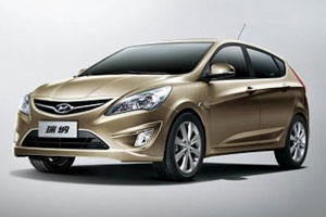 Пятидверный Hyundai Solaris показали в Китае