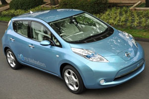 Nissan объявил цену на электрокар Leaf