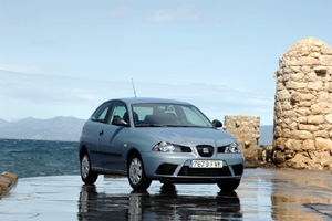 SEAT Ibiza ECOMOTIVE расходует на сотню 2,9 литров топлива