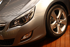 Новый Opel Astra будет ехать "по-разному" в зависимости от дорожных условий