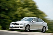 Новые двигатели для Mercedes-Benz C-Класса: экономичность и экологичность
