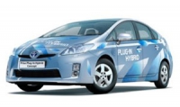 Toyota выпустит 600 Prius Plug-In для тестов
