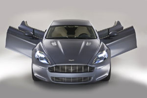 Aston Martin Rapide оценили в $233 000