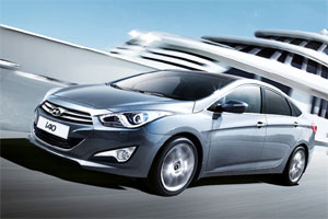 Hyundai назвал российские цены седана i40