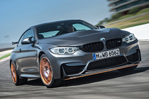 BMW показала купе M4 GTS