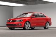 Volkswagen представил “заряженный” седан Jetta