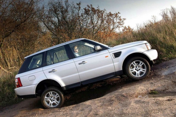 Осмотр гаража / Тест-драйв Land Rover Defender, Land Rover Range Rover Sport, Land Rover Discovery 3, Land Rover Freelander