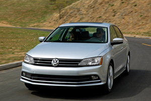 Новый Volkswagen Jetta будет предлагаться с разными кузовами