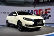Nissan и Dongfeng представили кроссовер Venucia T90