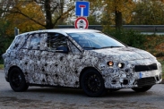 Первые шпионские фотографии BMW Active Tourer 
