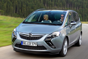 Opel представил мощный минивэн Zafira Tourer