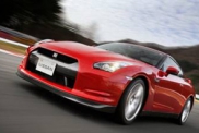 Nissan GT-R — лучший спортивный автомобиль 2009 года