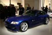 Производство родстера BMW Z4: гибкий учет индивидуальных пожеланий клиентов.