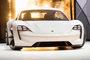 Porsche Taycan получит электроустановку 600 л.с.