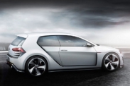 Volkswagen Golf GTI получит 300- сильный двигатель