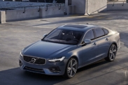 Volvo предложила пакет R-Design для моделей S90 и V90