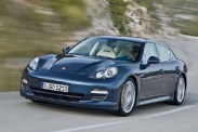Porsche представит две новые Panamera в Женеве