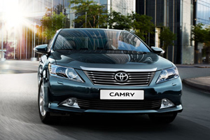 В России начались продажи обновленного седана Toyota Camry