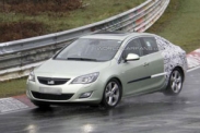 Новый седан Opel Astra готовится к дебюту 