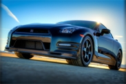 Новый Nissan GT-R сделают гибридным
