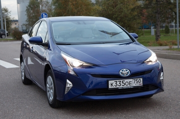 Пятый Toyota Prius поедет на водороде