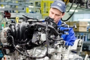 Hyundai WIA построит моторный завод в Питере