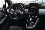 Renault рассекретила салон нового Clio