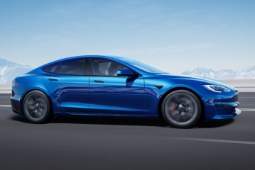 Tesla Model S Plaid отличилась на Нюрбургринге
