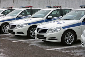На службу в полицию приняли тридцать Mercedes-Benz E350 4Matic