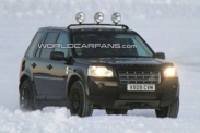 Land Rover LRX штурмует сугробы Скандинавии