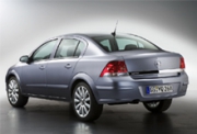 С компактным четырехдверным седаном компания Opel продолжает расширять свой модельный ряд.