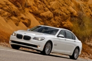 Подробности об обновленной “семерке” BMW 