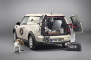 Компания MINI озвучила российские цены на фургон Clubvan 