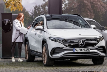 Mercedes-Benz представил батарейный компакт EQA