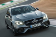 Mercedes представил “заряженный” седан E-Class нового поколения