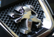 Peugeot объявляет начало продаж Peugeot 407 Coupe.