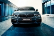 Седан BMW 5 серии у официального дилера БорисХоф