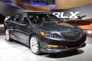 Acura представила люксовый гибридный седан RLX